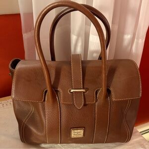Tan leather Dooney & Bourke Purse